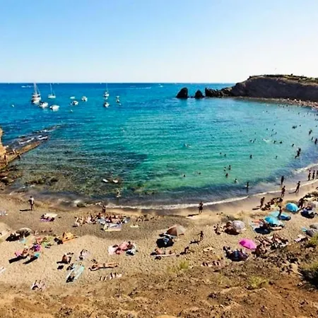 Pres De Avec Piscine Partagee Сasa de vacaciones