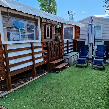 Pres De Avec Piscine Partagee Holiday home