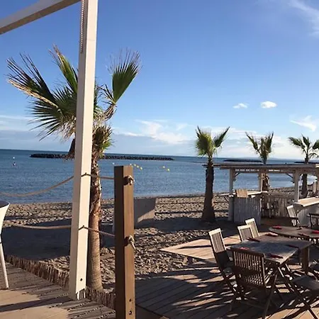 Pres De Avec Piscine Partagee