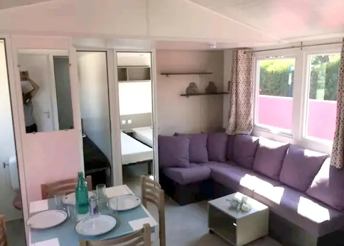 Près De Avec Piscine Partagée Casa vacanze