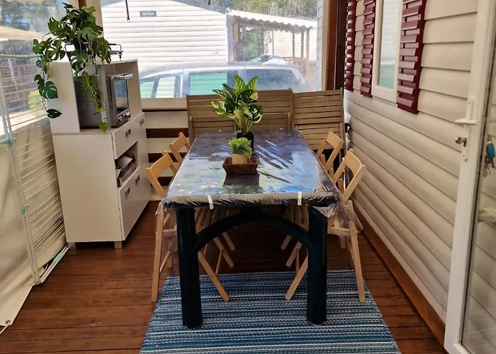 Près De Avec Piscine Partagée Casa vacanze *